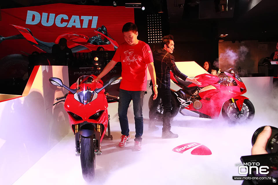 2018 DUCATI Panigle V4 V4S_