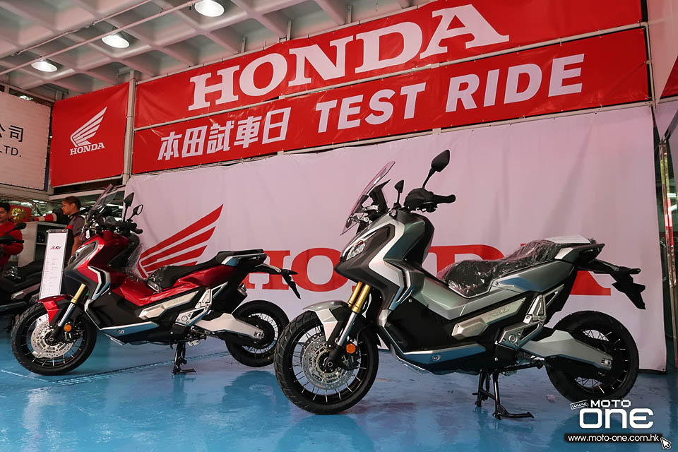 2018 HONDA X-ADV 750 Rebel 500