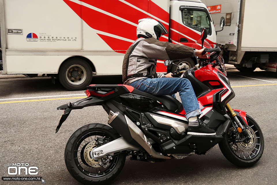 2018 HONDA X-ADV 750 Rebel 500