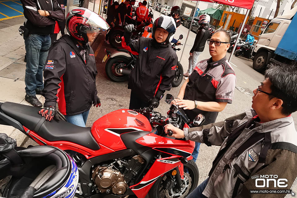 2018 HONDA X-ADV 750 Rebel 500