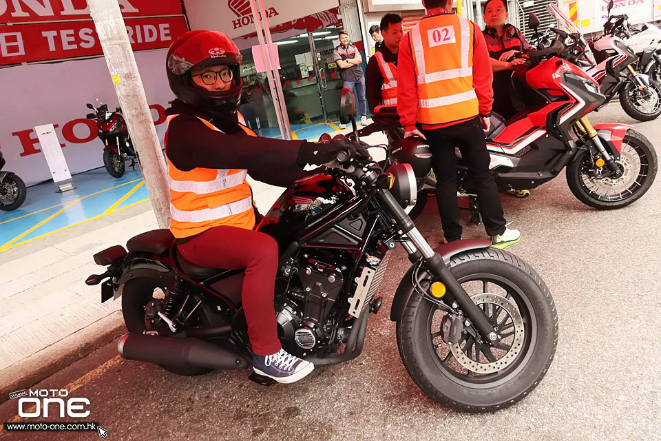 2018 HONDA X-ADV 750 Rebel 500