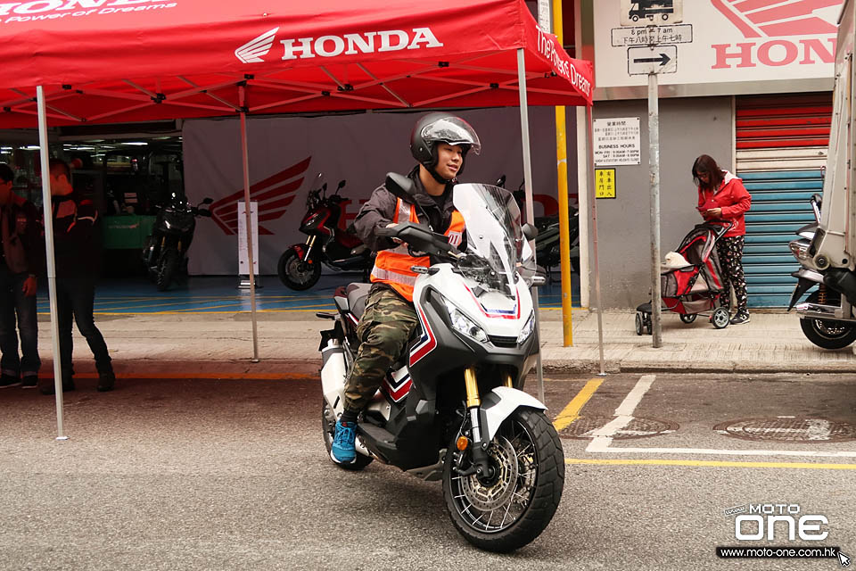 2018 HONDA X-ADV 750 Rebel 500