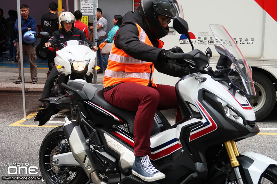 2018 HONDA X-ADV 750 Rebel 500