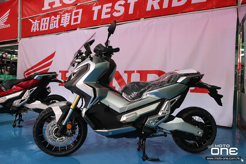 2018 HONDA X-ADV 750 Rebel 500