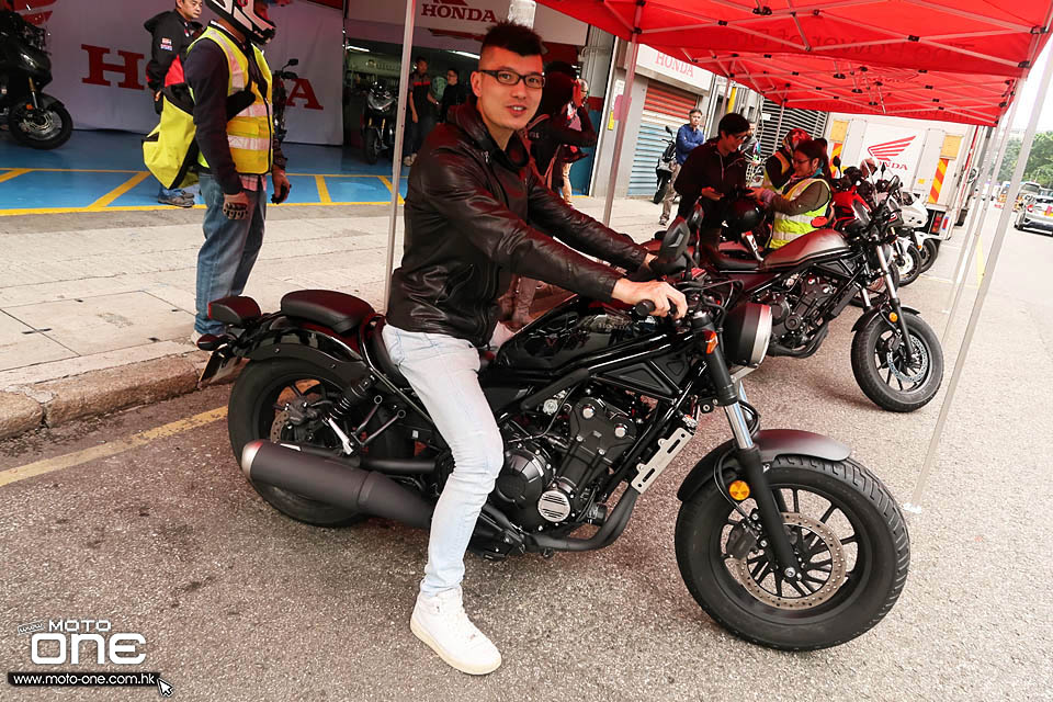 2018 HONDA X-ADV 750 Rebel 500