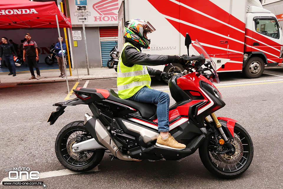 2018 HONDA X-ADV 750 Rebel 500