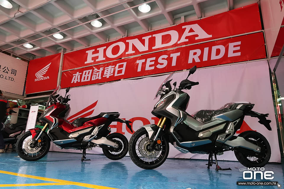 2018 HONDA X-ADV 750 Rebel 500
