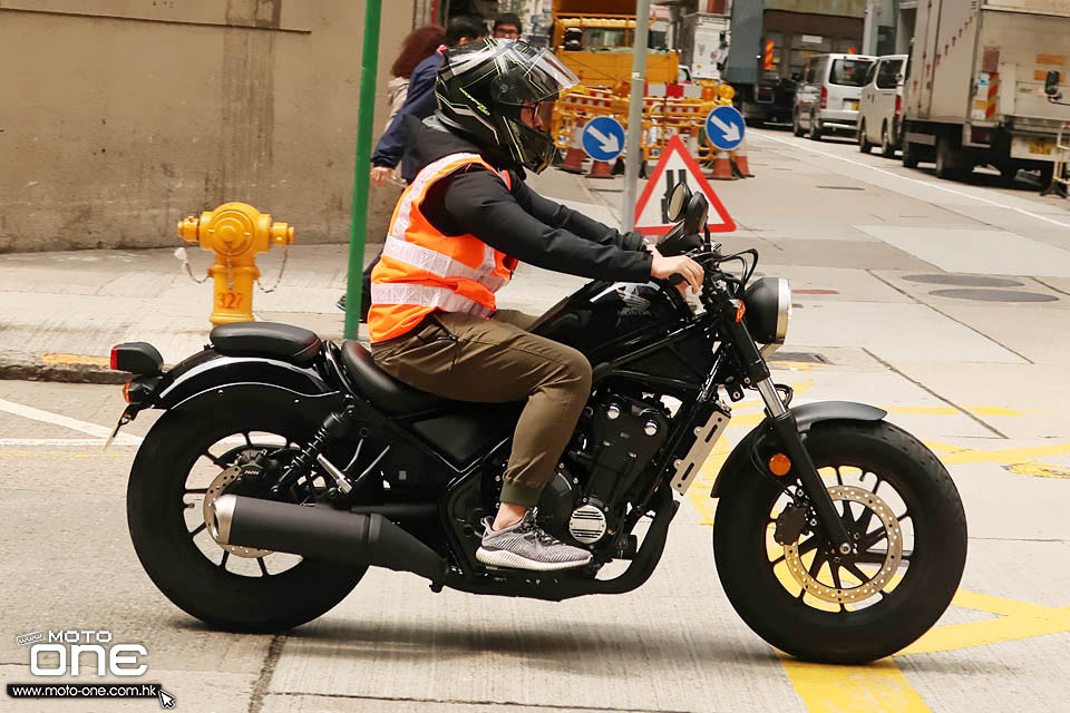 2018 HONDA X-ADV 750 Rebel 500