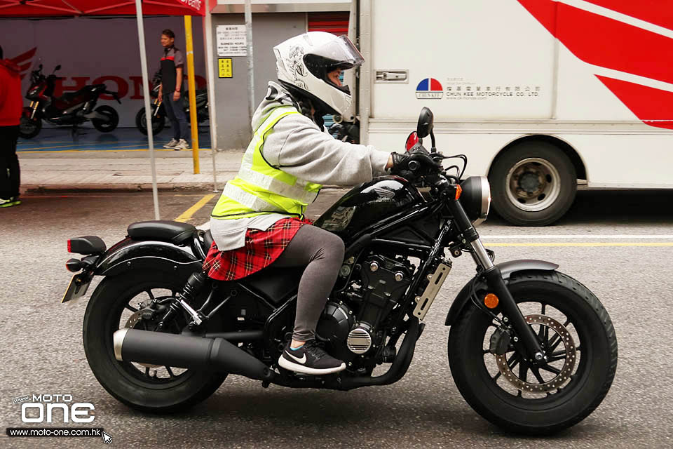 2018 HONDA X-ADV 750 Rebel 500