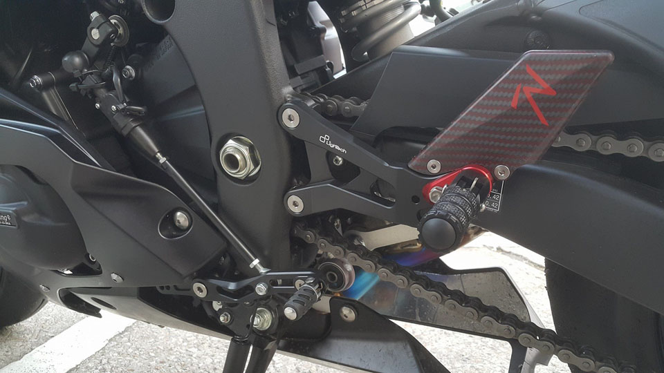 2018 YZF r6 Lightech R version