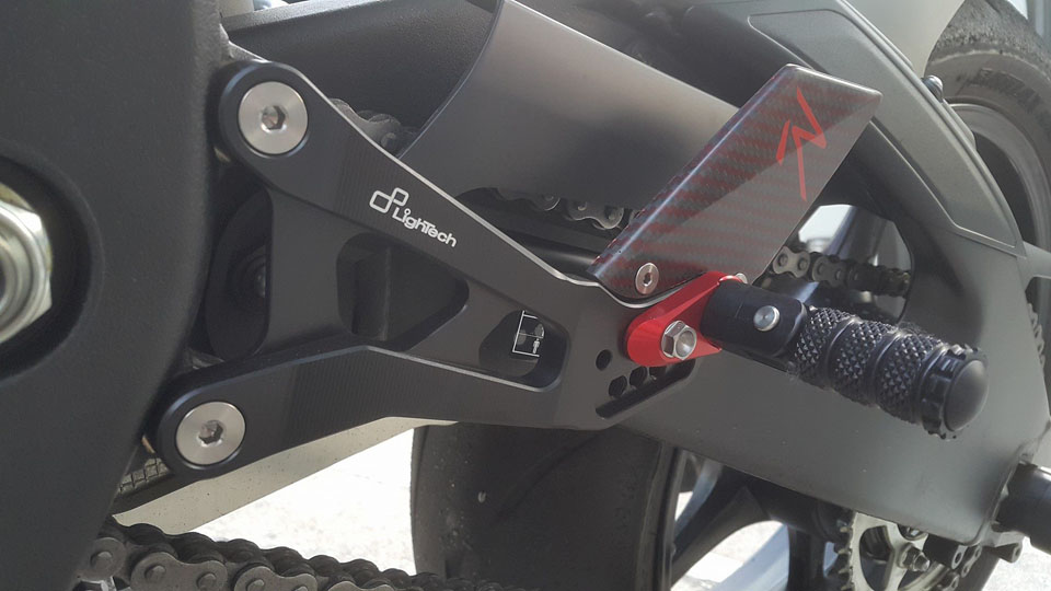 2018 YZF r6 Lightech R version