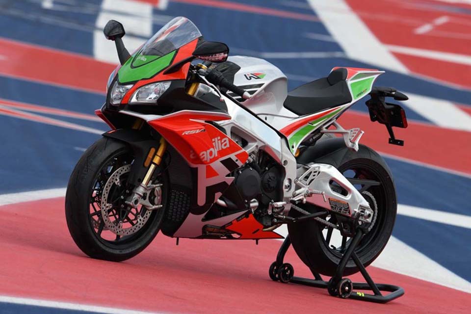 2018 Aprilia RSV4 RF LE