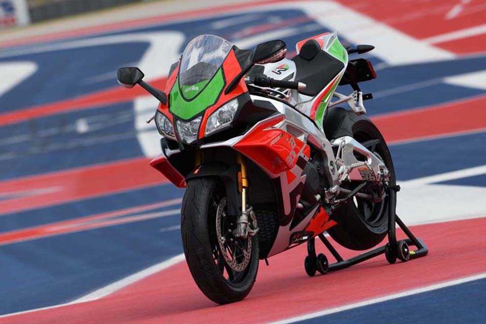 2018 Aprilia RSV4 RF LE