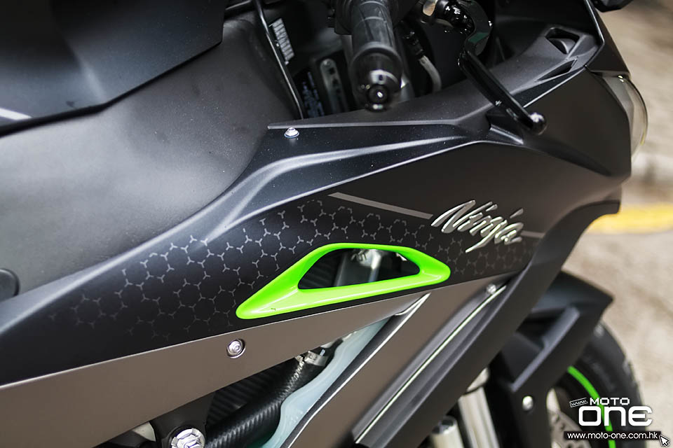 2018 KAWASAKI ZX-10R SE