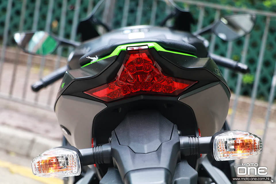 2018 KAWASAKI ZX-10R SE