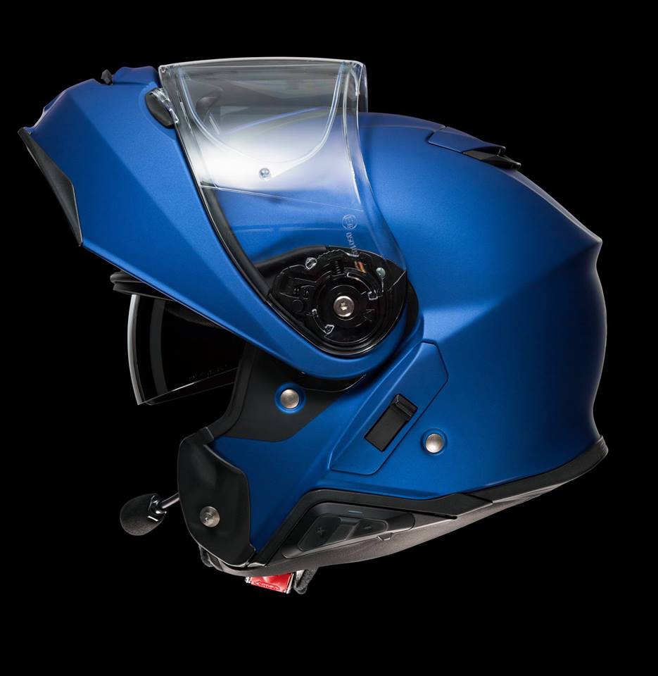 2018 SHOEI Neotec 2