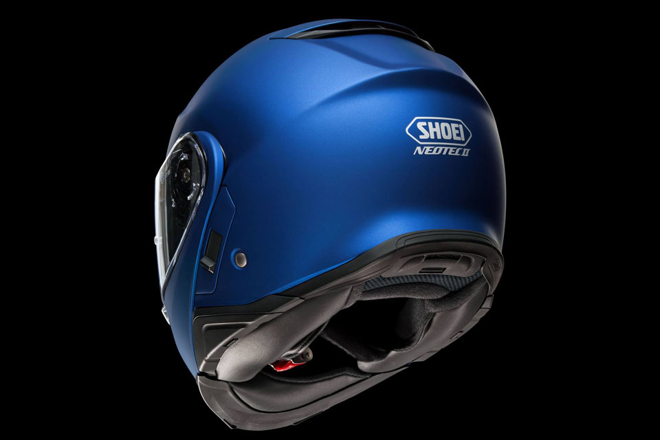 2018 SHOEI Neotec 2