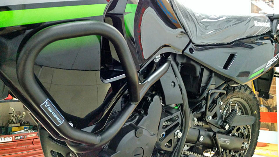 2018 SW MOTECH PROTECTOR