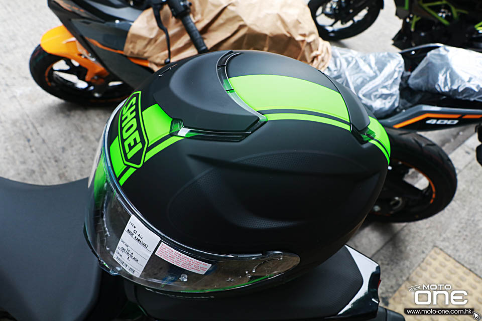 2018 KAWASAKI x SHOEI GT-AIR