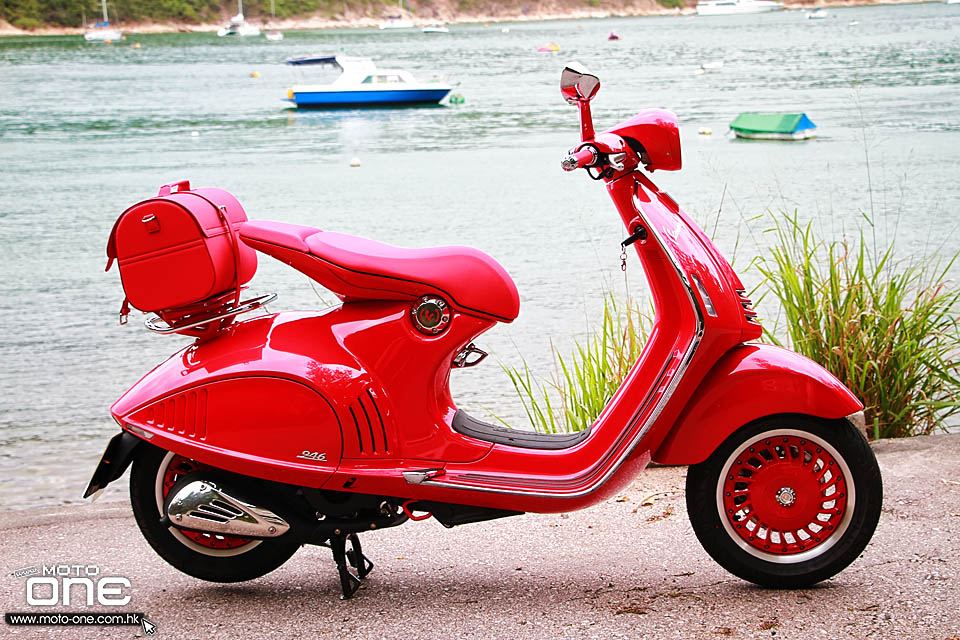 2018 VESPA 946 RED