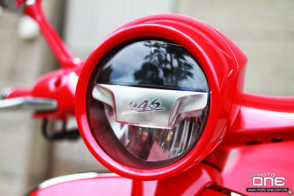 2018 VESPA 946 RED