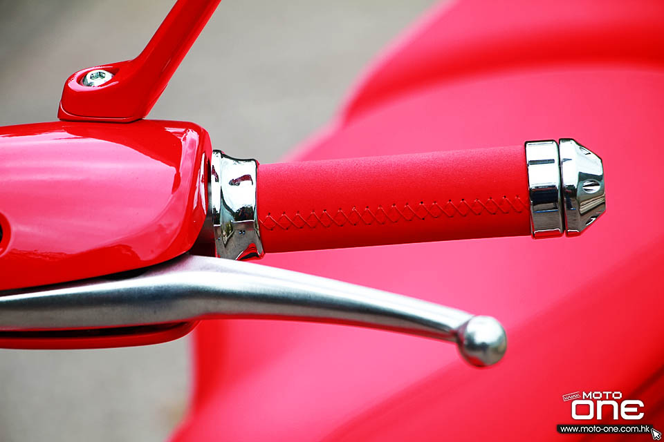 2018 VESPA 946 RED