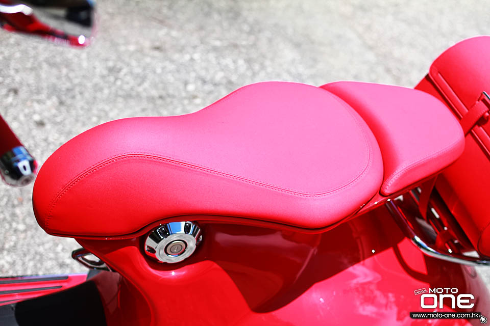 2018 VESPA 946 RED