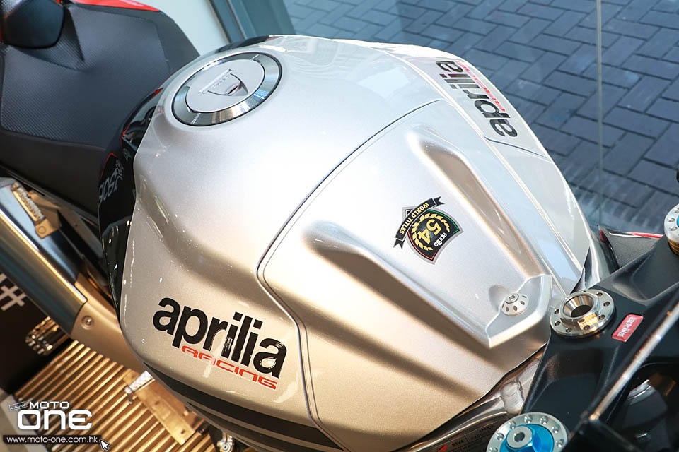 2018 APRILIA_RSV4 RF RR