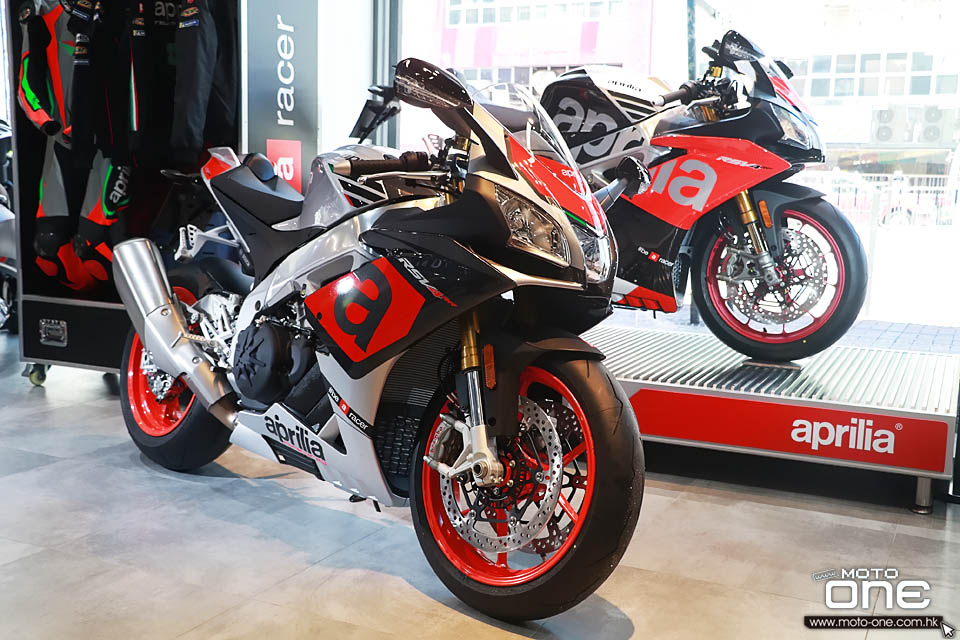 2018 APRILIA_RSV4 RF RR