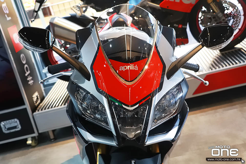 2018 APRILIA_RSV4 RF RR