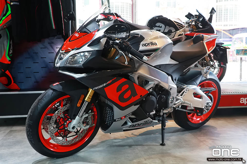 2018 APRILIA_RSV4 RF RR