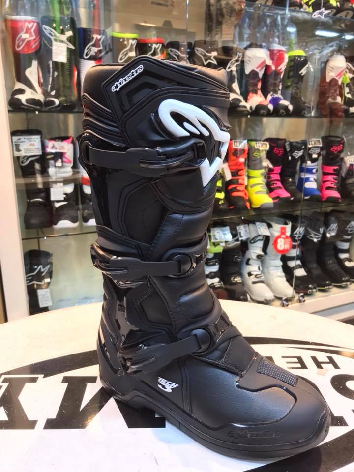 2018 Alpinestars Tech 3