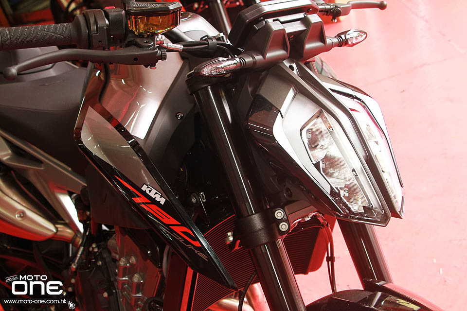 2018 KTM 790 DUKE R ABS