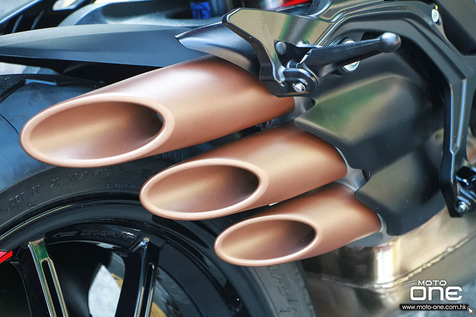 2018 MV Agusta Brutale 800 RR Pirelli