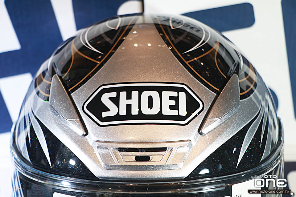 2018 Shoei Z-7 Incision