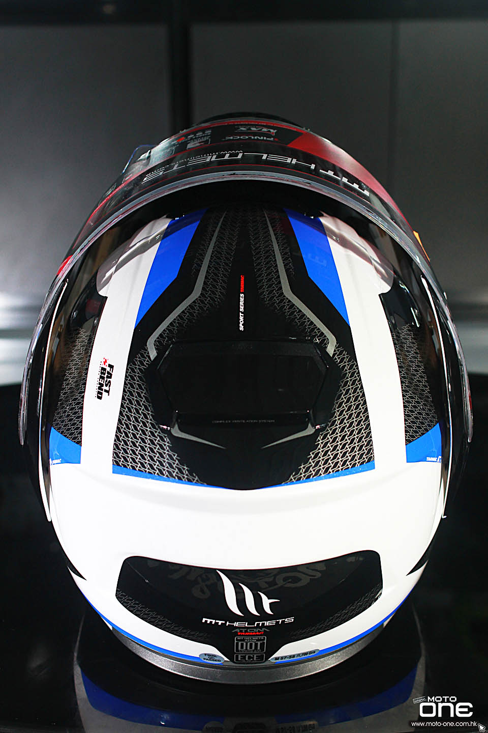 2018 MT HELMETS ATOM SV