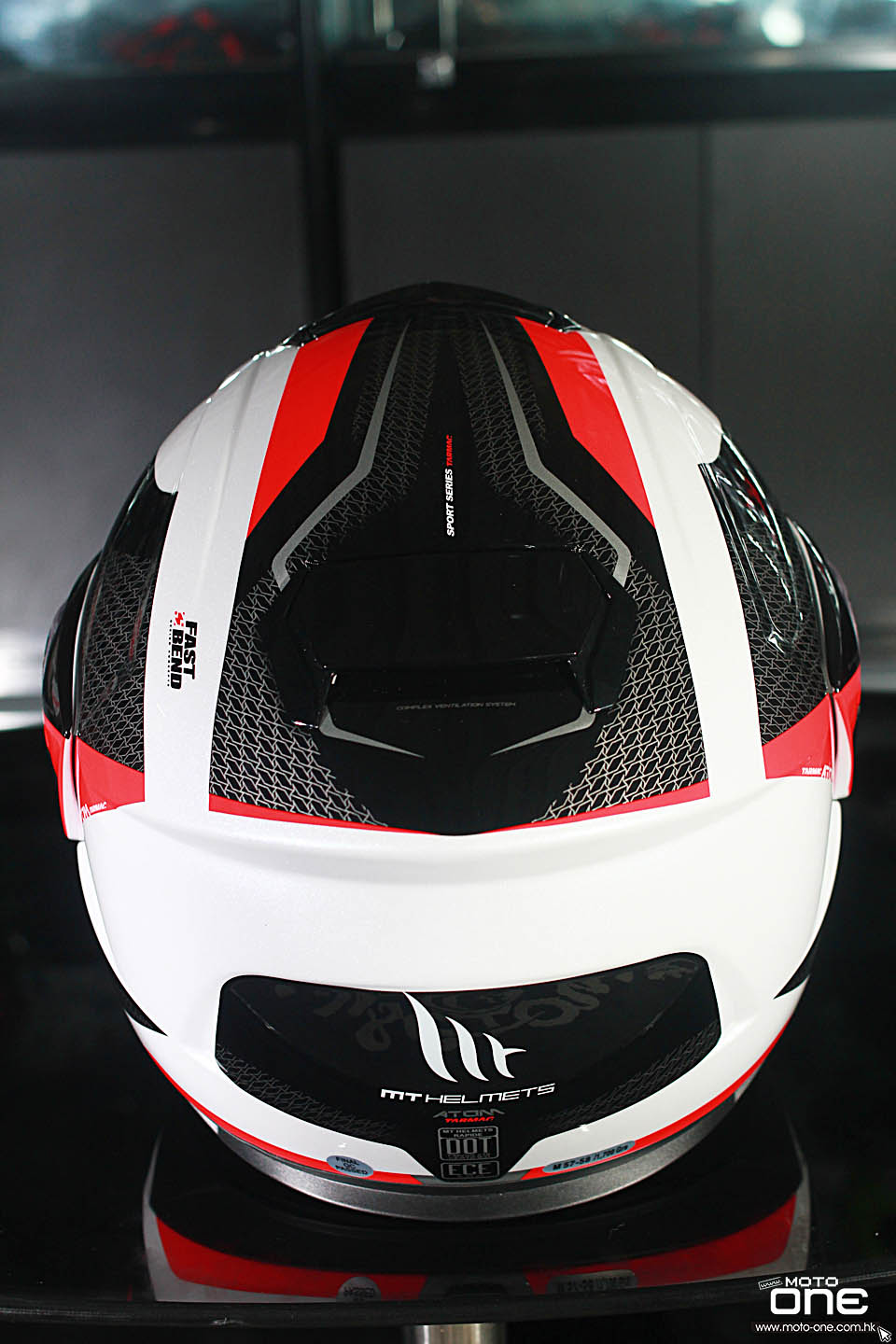 2018 MT HELMETS ATOM SV