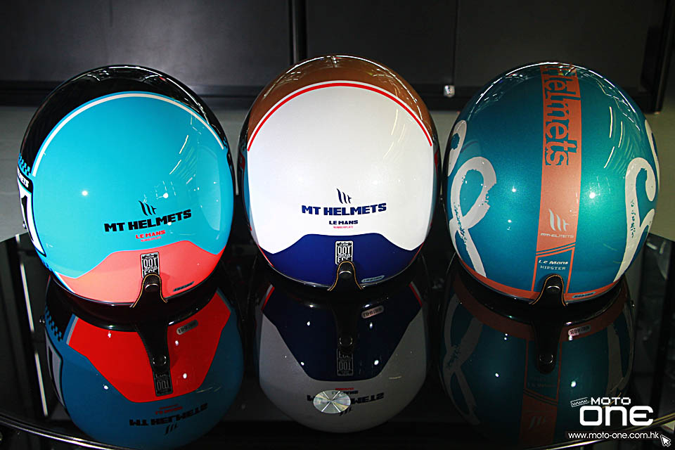 2018 MT HELMETS LeMans2 SV