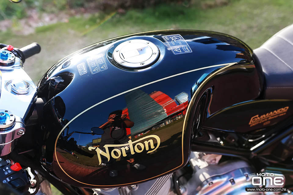 2018 NORTON COMMANDO 961 SPORT CAFE RACER California 50