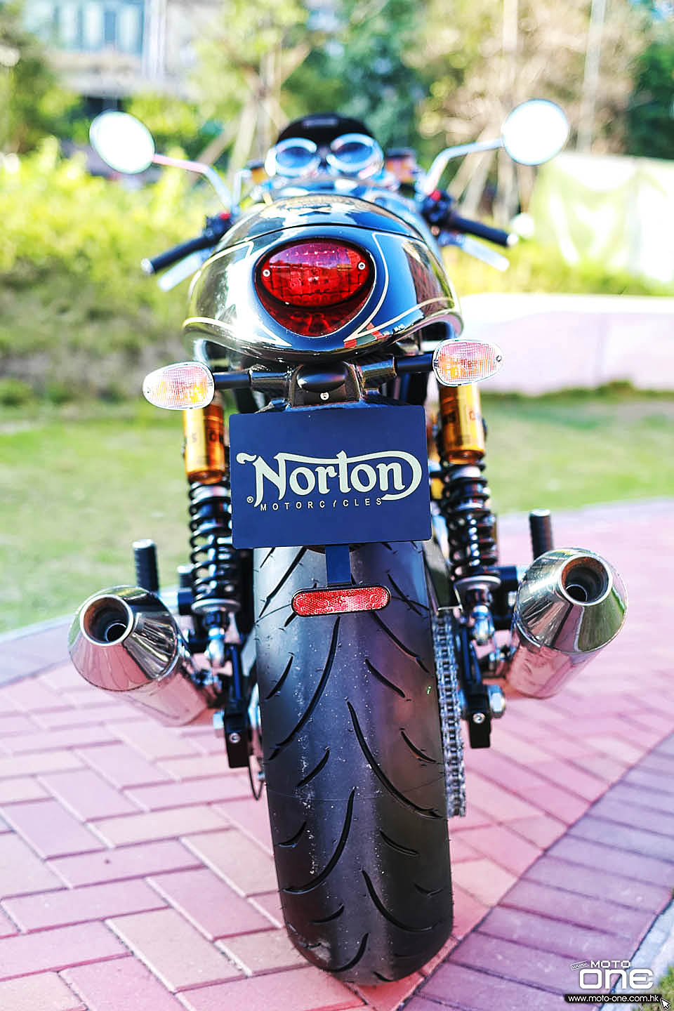 2018 NORTON COMMANDO 961 SPORT CAFE RACER California 50