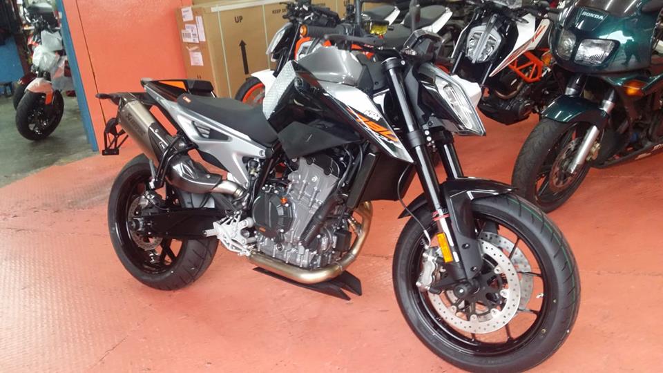 2018 KTM 790 DUKE POWERPARTS