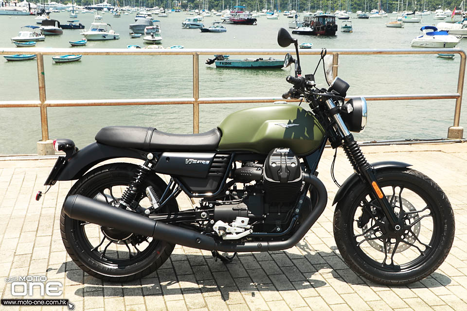 2018 MOTO GUZZI V7 3 CARBON SPECIAL STONE