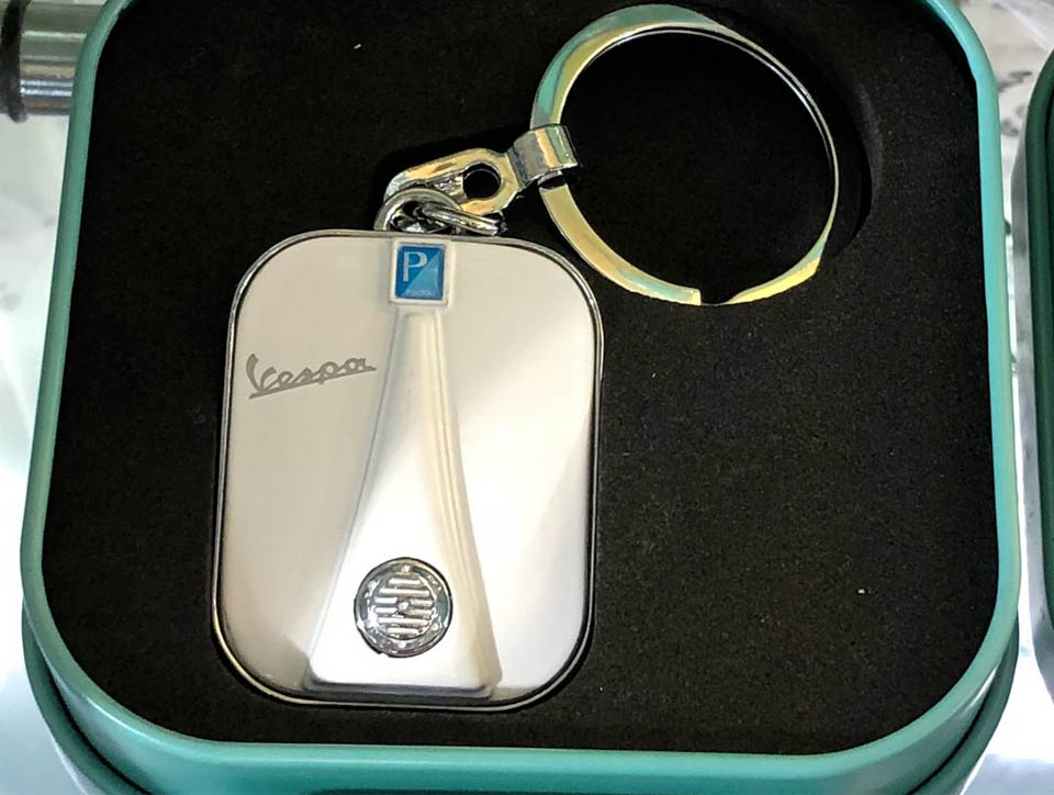 2018 Vespa key holder Corsa Motors