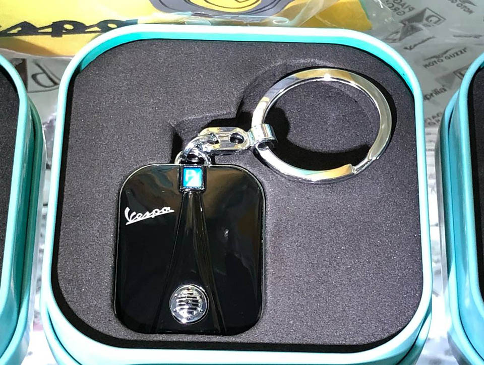 2018 Vespa key holder Corsa Motors