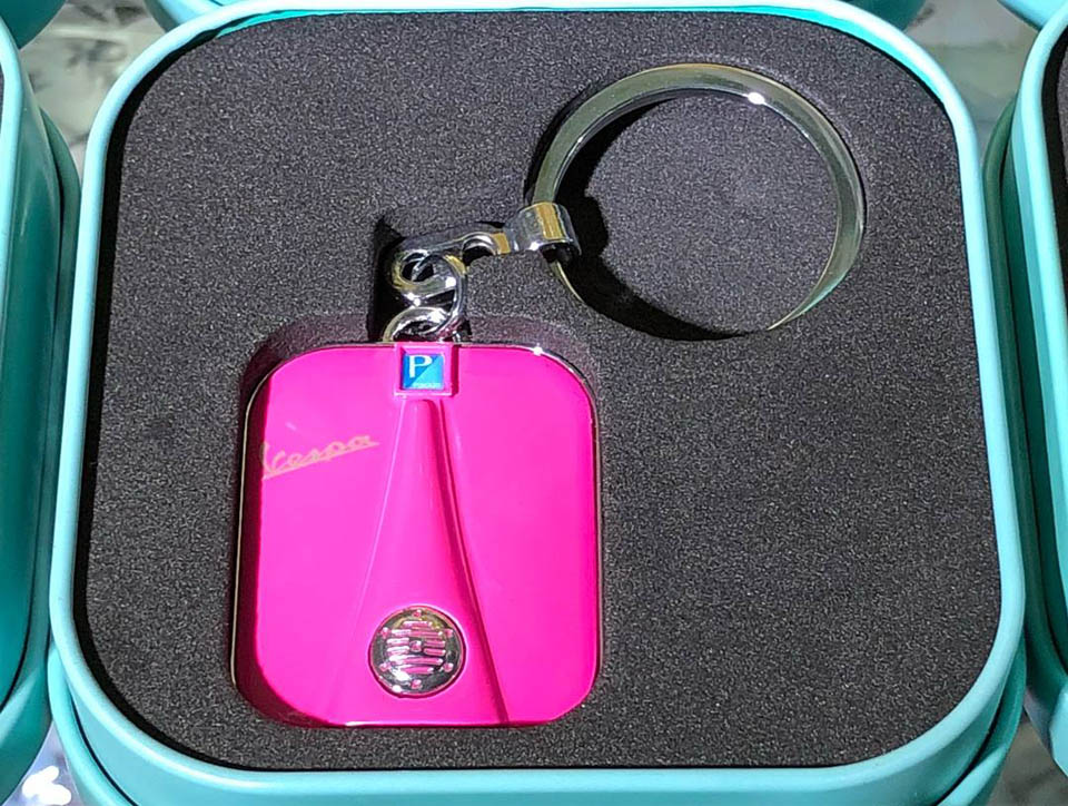 2018 Vespa key holder Corsa Motors
