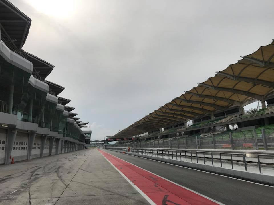 2018 sepang track day motard tech