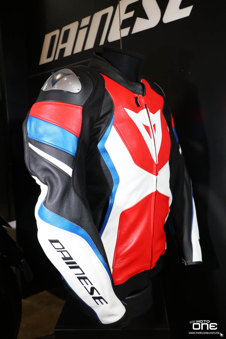 2018 DAINESE AVRO 4 Super Speed 3 LEATHER JACKET