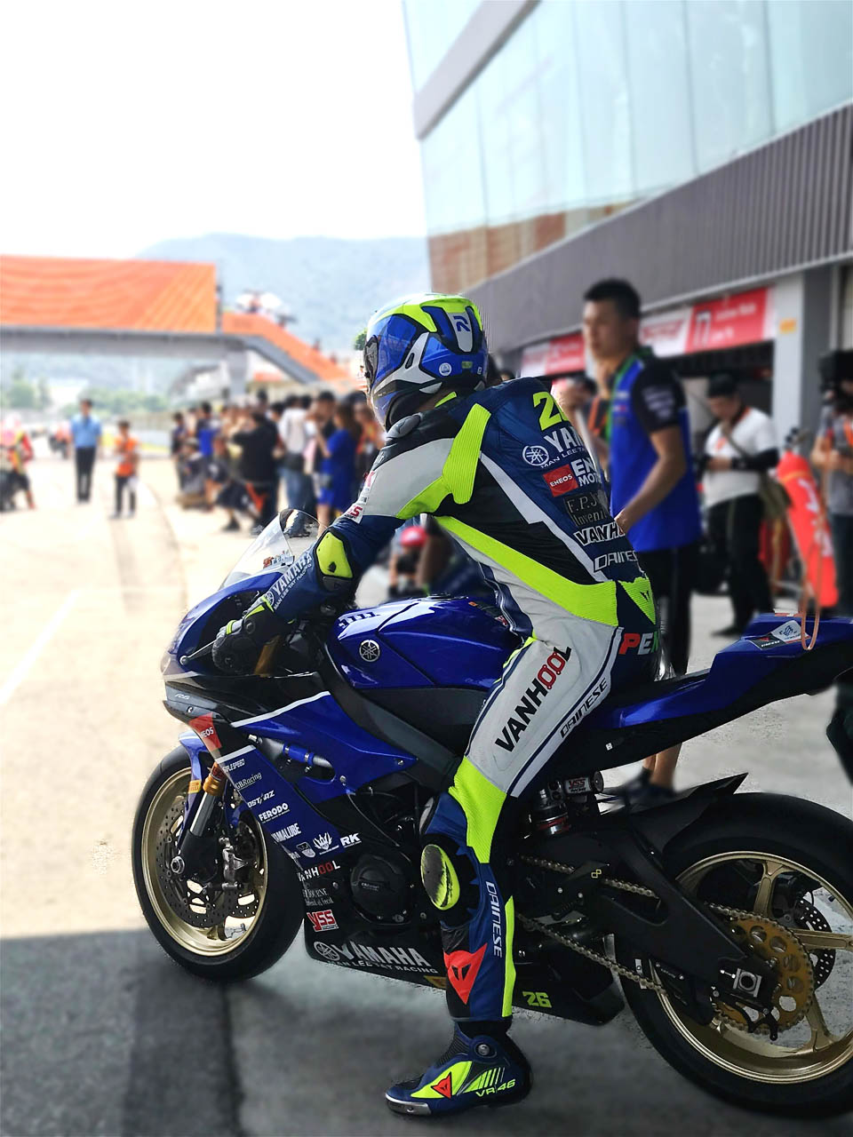 2018 ZIC Dainese D-Air