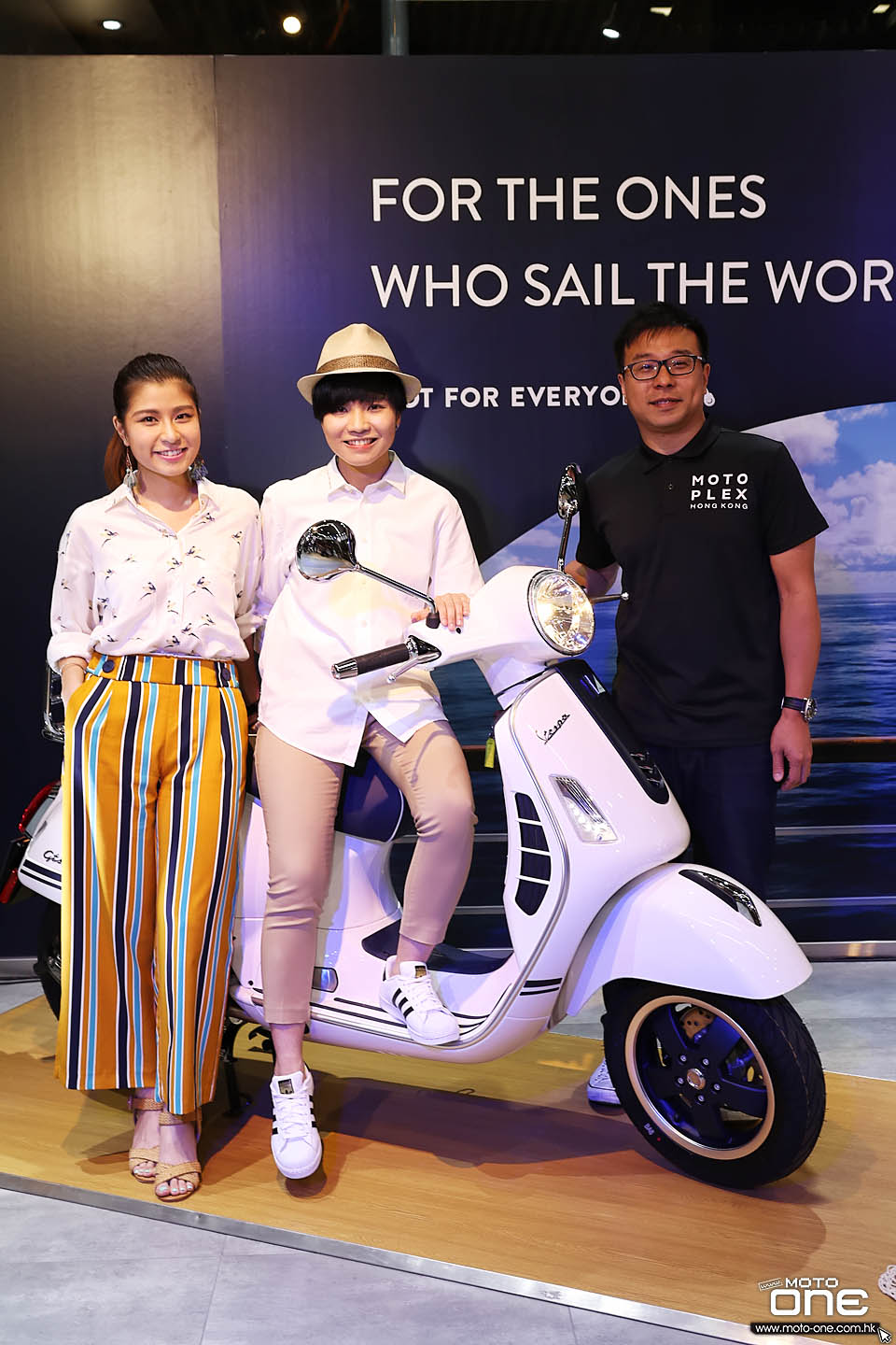 2019 VESPA GTS300 & PRIMAVERA 150 YACHT CLUB