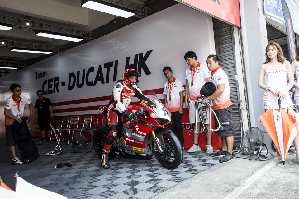 2018 CER DUCATI HK ZIC